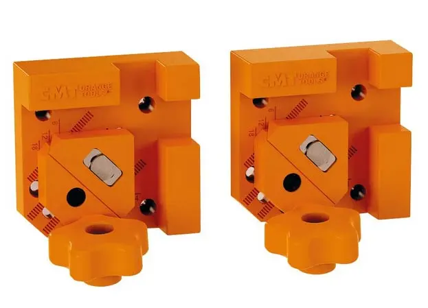 CMT - CFC-002 - Système De Serrage Réglable Angulaire Pour Panneaux, Boîtes Et Cadres